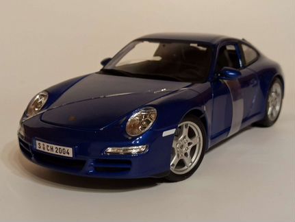 Porsche 911 Carrera S (997) Maisto 1:18