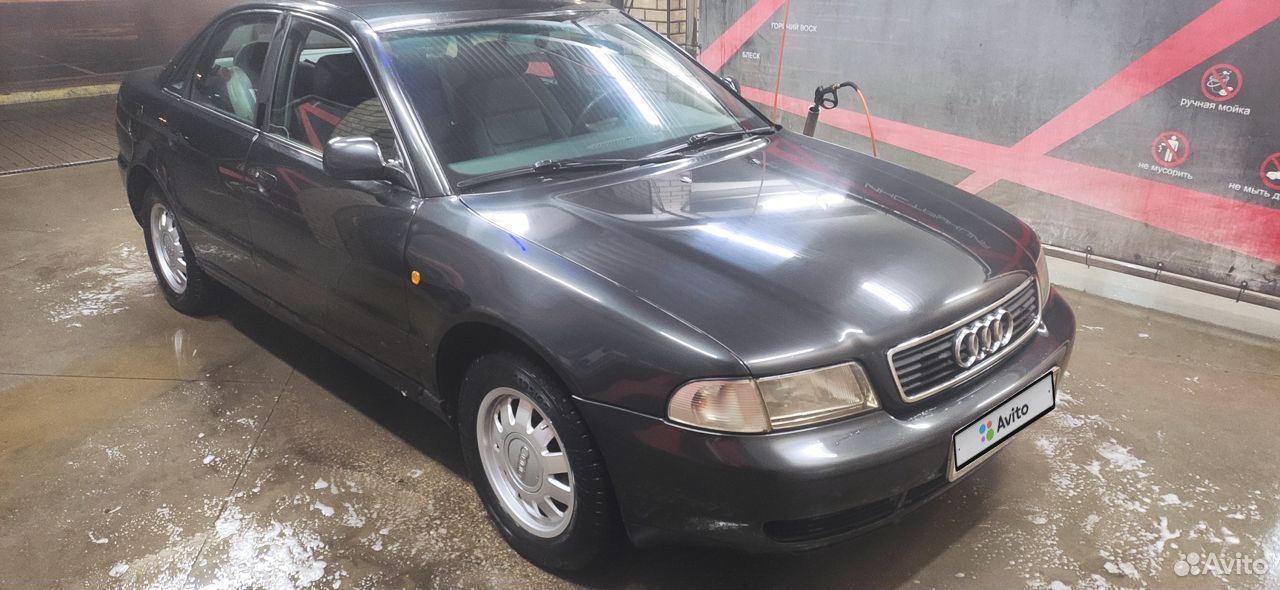 Audi A4, 1998