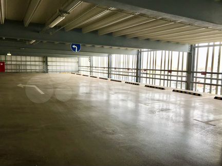Машиноместо, 14 м²