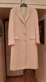 Шерстяное пальто цвета слоновой кости