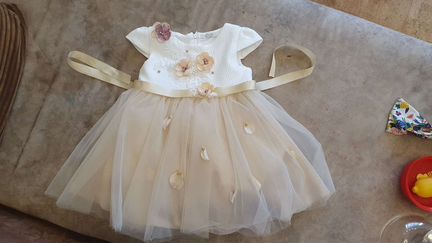 Нарядное платье для девочки