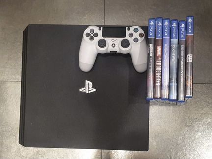 PS4 Pro с играми