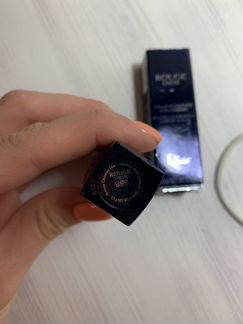 Новая помада Dior 999, классический красный оттено