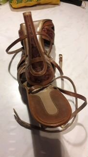 Босоножки Salvatore Ferragamo