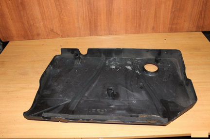 Крышка двигателя верхняя Ford Focus 2