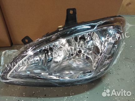 Фара Мерседес Вито 639 c 2003-2009 год