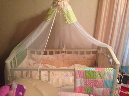 Продаем б/у детскую кроватку