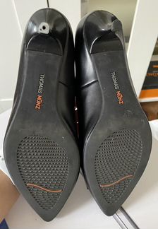 Туфли-лодочки с острым носком 39 размер