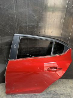 Дверь Mazda 3 BM 2016 задняя левая