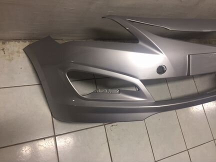 Бампер Хендай Солярис серебристый