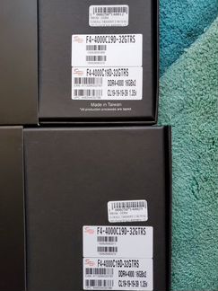 Два комплекта модулей памяти G.skill Trident Z Roy