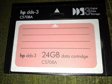 Ленточный накопитель DAT24