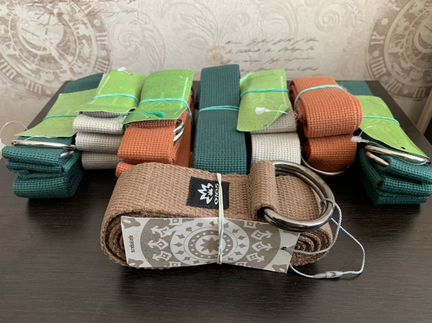 Ремни для йоги и растяжки