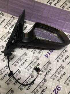 Зеркало правое в сборе Audi Q3 8U 6 пин