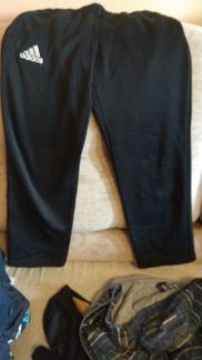 Брюки adidas р.152+. на флисе