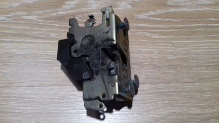Замок двери передний правый Volkswagen Lt ANJ 2.5