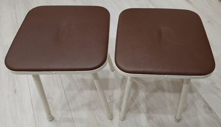 Табурет коричневый в хорошем состоянии