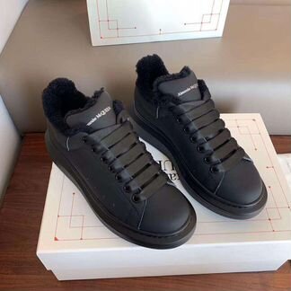 Alexander McQueen с мехом