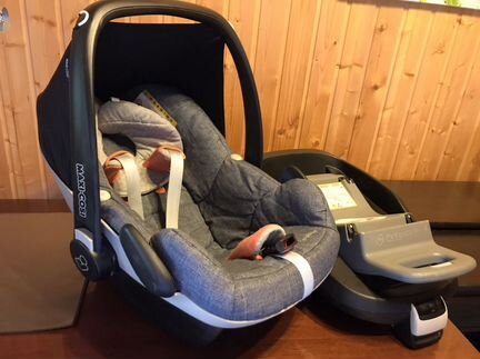 Автокресло Maxi-Cosi Pebble+база FamilyFix
