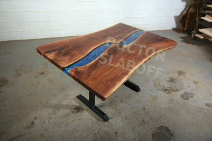 Стол река из слэба дуба, с эпоксидной смолой, s025