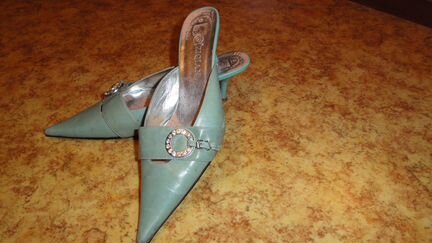 Сабо (босоножки)