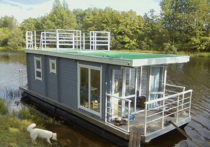 House boat (Хаус бот)