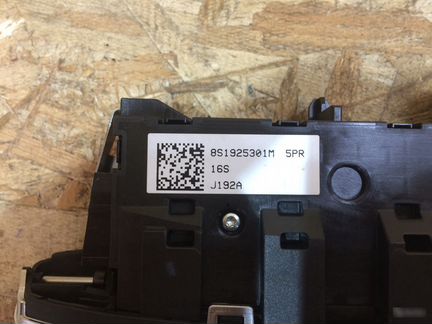 Многопозиционный переключатель Audi ttrs c 17г