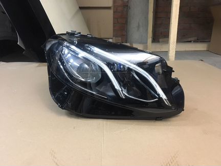 Фара передняя Mercedes W213