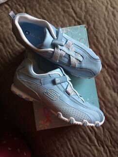 Кроссовки Skechers новые