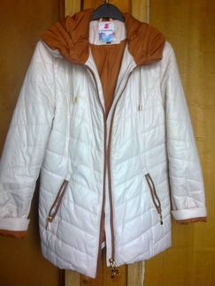 Куртка слоновая кость р.48 -50 весна осень