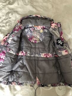 Куртки демисезонные на девочку 98р