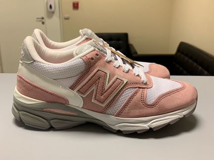Новые кроссовки new balance 770.9 оригинал