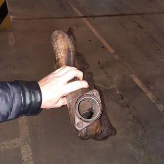 Выпускной коллектор Mercedes C63 AMG W204