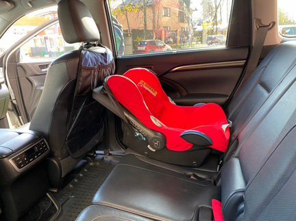 Автокресло от 0 до 12. maxi cosi pebble plus