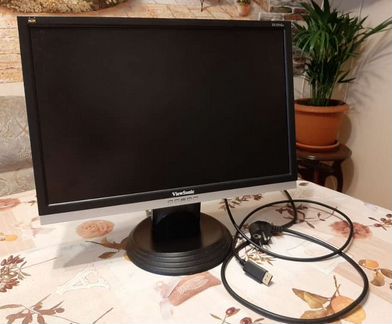 Монитор ViewSonic 1916w