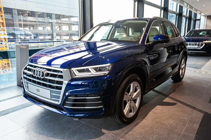 Audi Q5 2.0 AMT, 2020