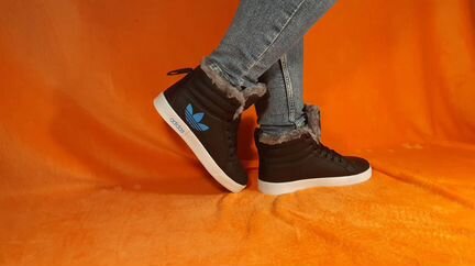 Зимние кроссовки