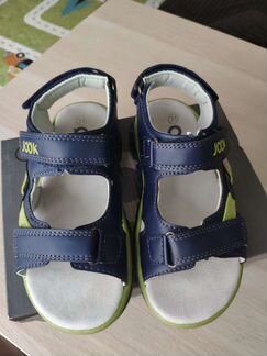 Сандалии на мальчика р.31