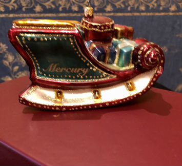Коллекционная елочная игрушка