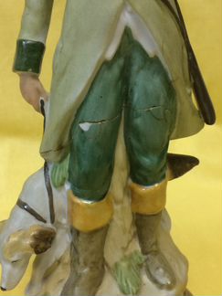 Статуэтки Пара Охотники Германия бисквит