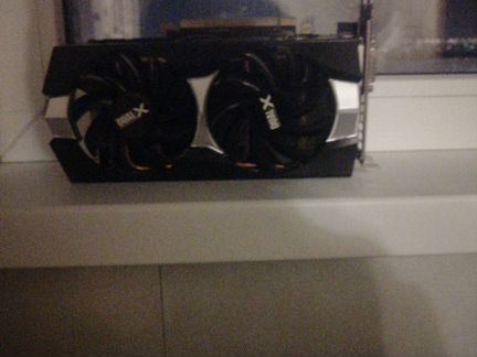 Видеокарта sapphire r9 270x