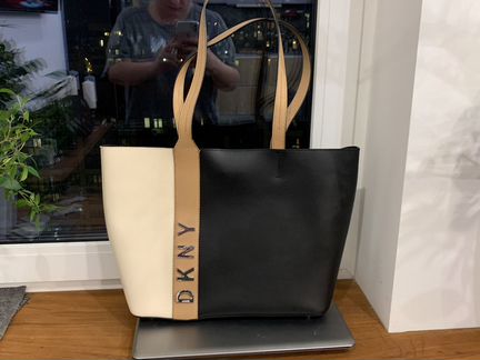 Сумка новая dkny оригинал