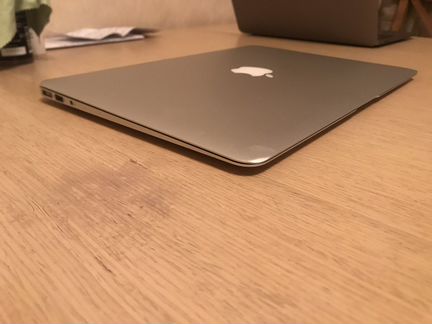 Apple MacBook Air 13 early 2015