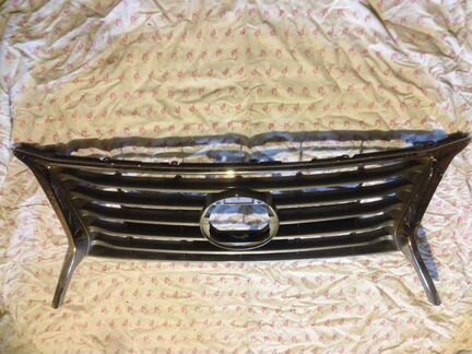 Lexus RX 3 решётка радиатора 12-15 г