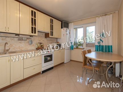 1-к квартира, 42 м², 4/11 эт.