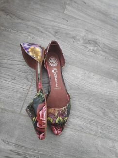 Балетки новые натуральная кожа Jeffrey Campbell 23