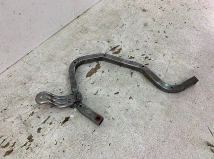 Петля багажника правая Renault Logan 1 2005-2014