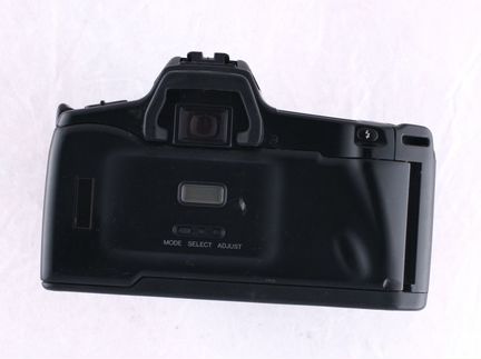 Комплект зеркалка Minolta 3xi с объективом 28-80