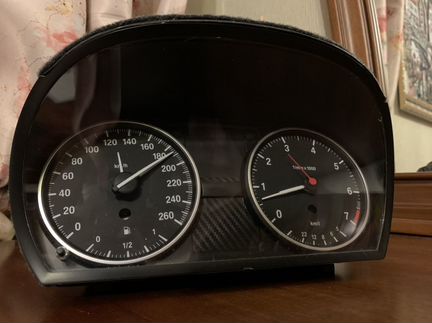 Часы BMW