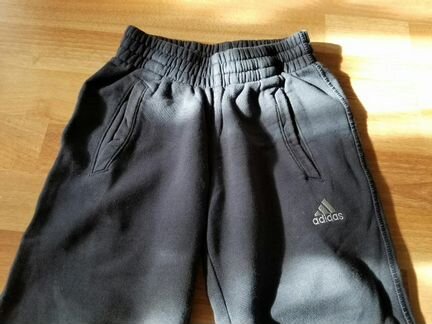 Спортивные брюки Adidas р.110 на 4-5 л.Оригинал